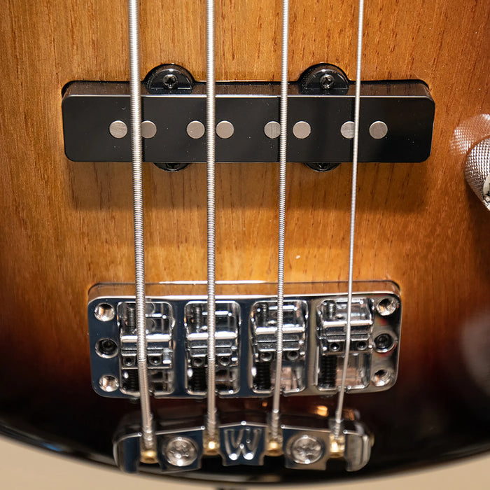 Warwick Pro Series Streamer CV 4-String Electric Bass Vintage Sunburst High Polish